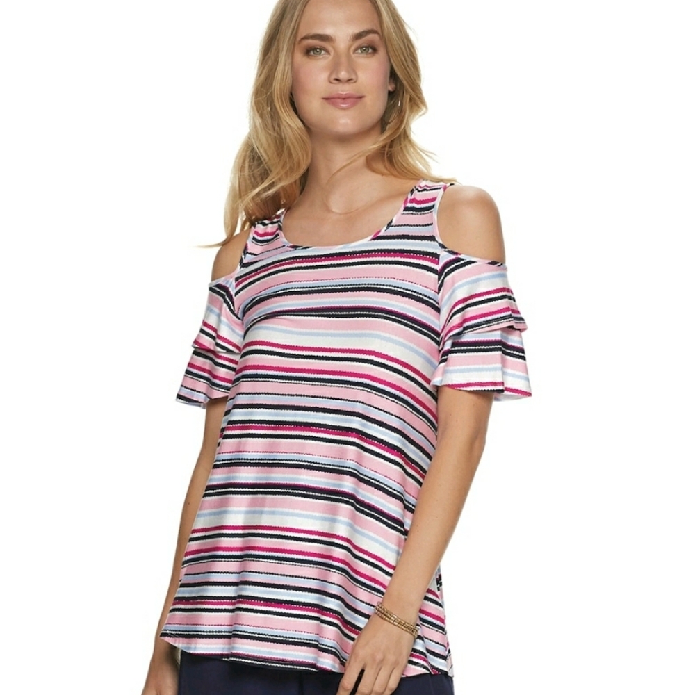 Elle cold shoulder top